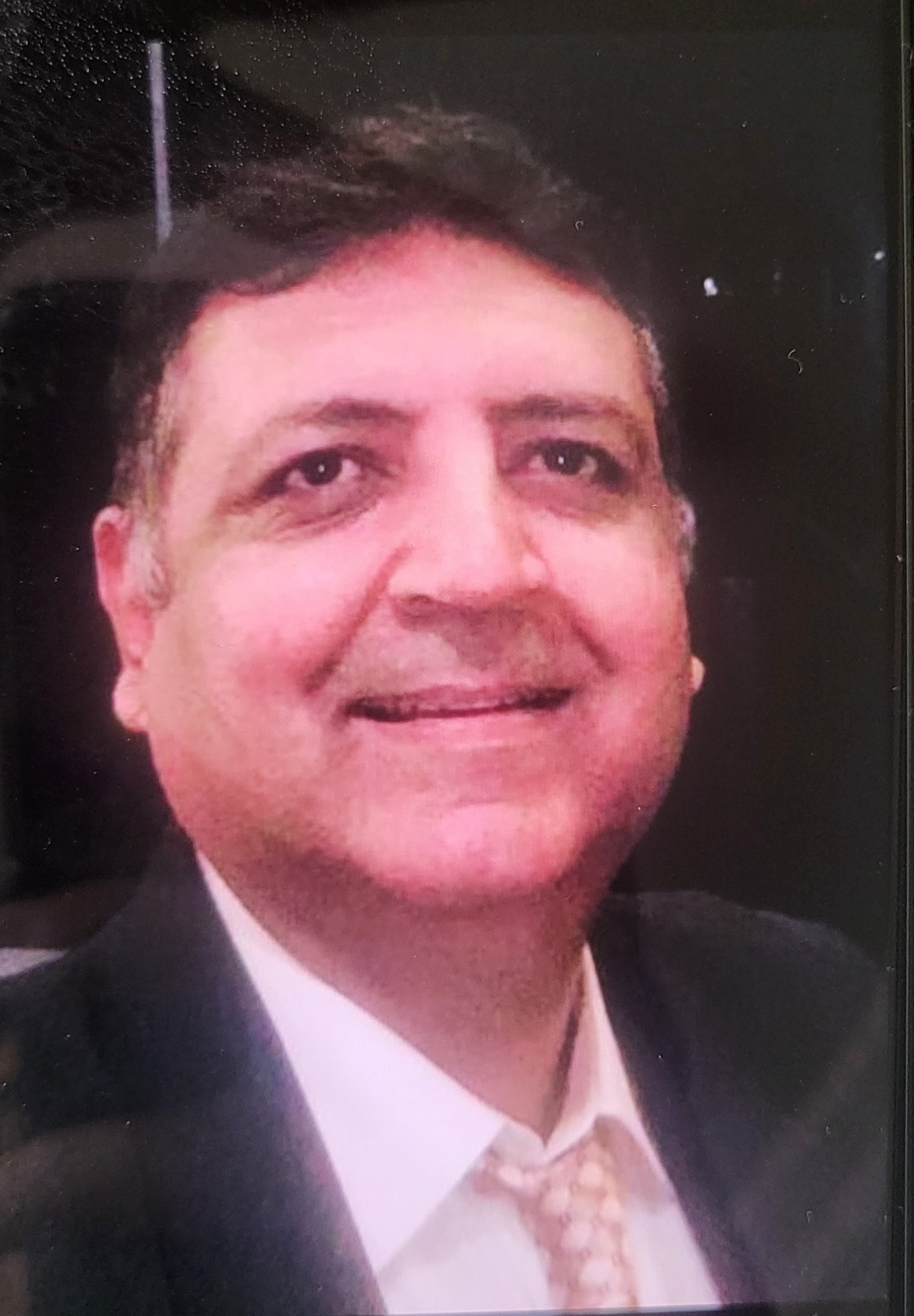 Dr. Suresh Bhagia