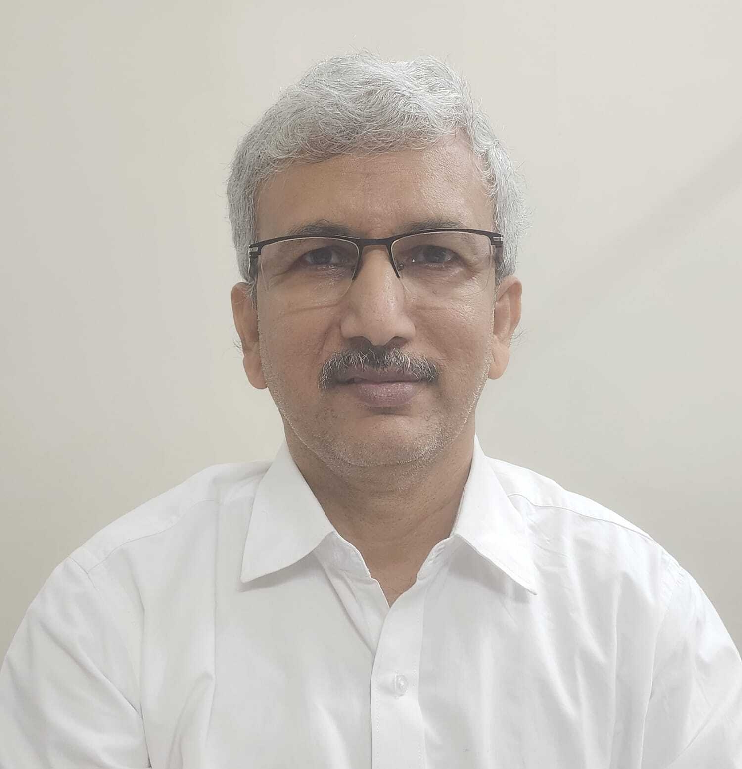 Dr. Uday Khopkar