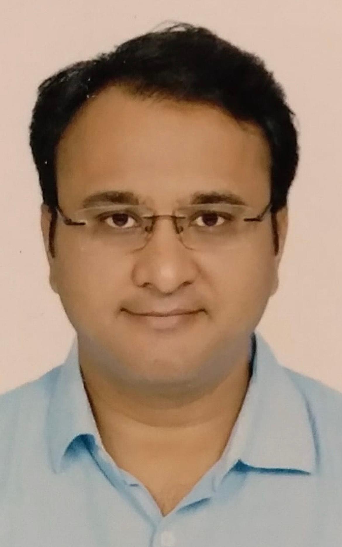 Dr. Saumin Shah