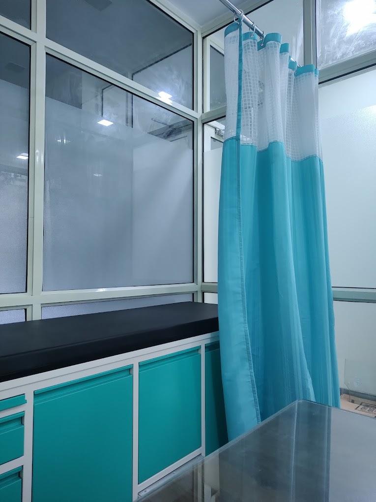 https://cdn.eka.care/clinics/6590f669c3805c001d87815f/170384962032436/interior/7f27fbf5ab23b0518681f541f160a216375d1f91609e6da8072371f2ae82f3cd.jpeg