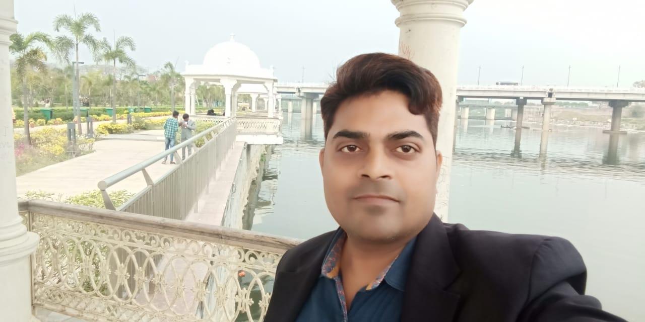 Dr. Dushyant Jaiswal