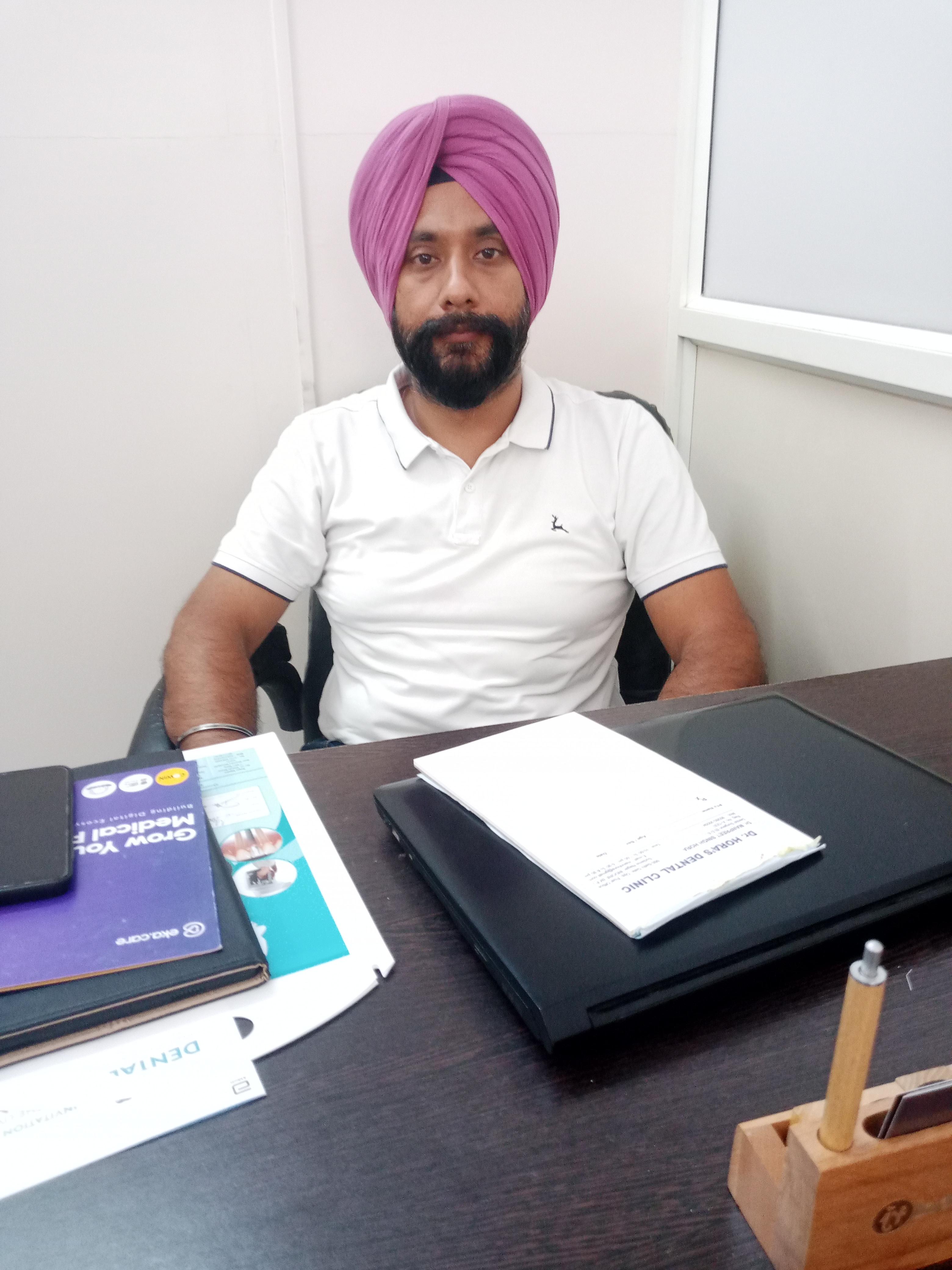 Dr. Manpreet Singh Hora